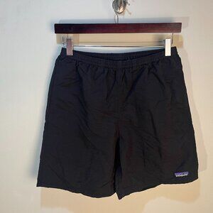 Patagonia Men's solid black Net Plus athletic shorts Small S 6" inseam EUC
